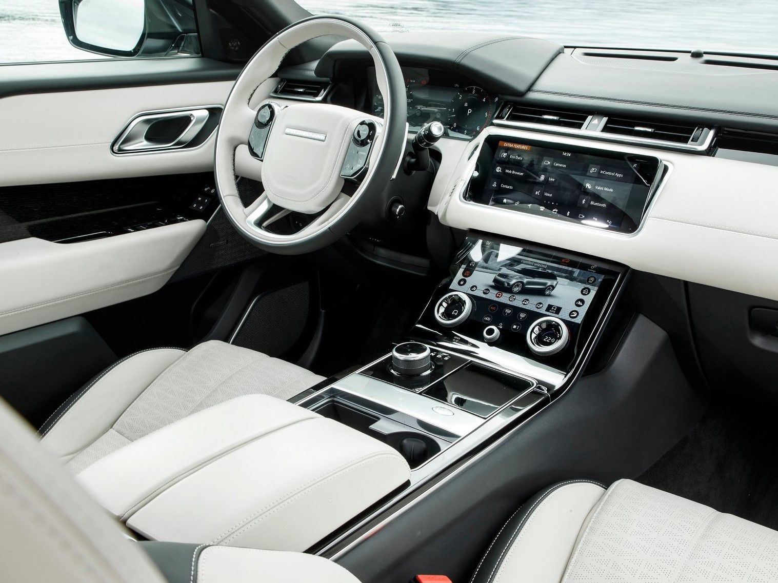 Nuevo Range Rover Velar, tentación poderosa 2